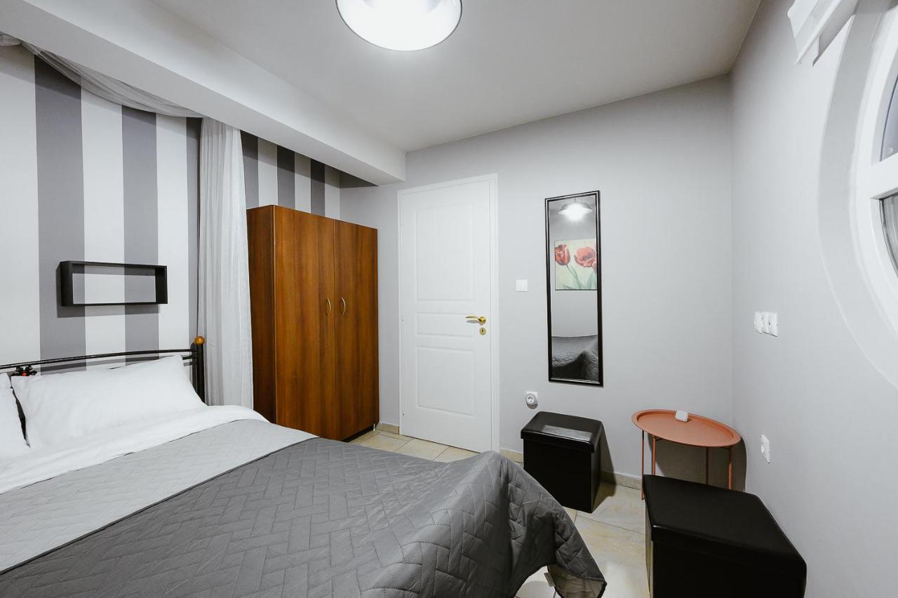 Le Petit Jardin Volos Exterior foto